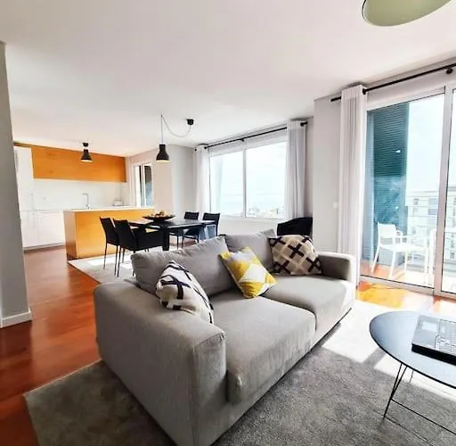 Santa Luzia's Pearl Iv - Two Bed